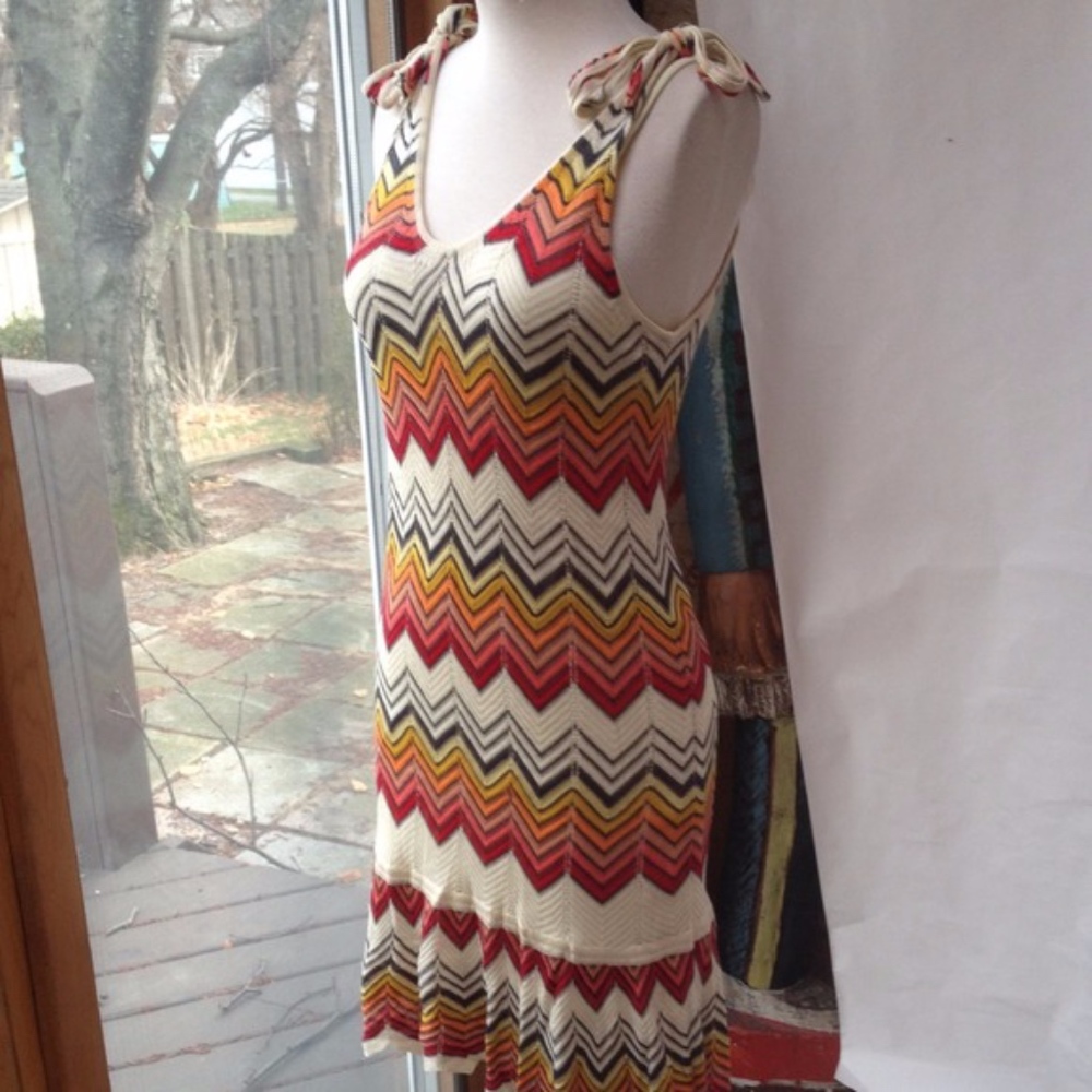 French connection chevron knit dress